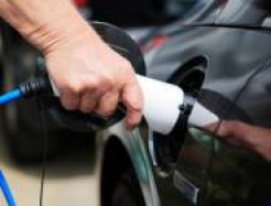 E-Auto wird geladen