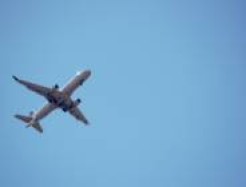 Flugzeug