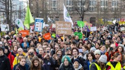 Menschenmenge beim Klimastreik im Herbst 2023
